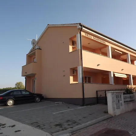 Magdalena * Πούλα