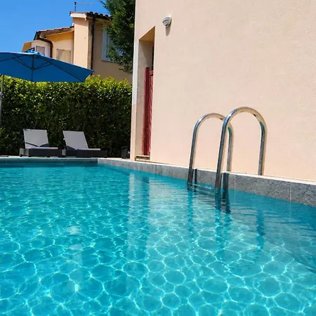 Magdalena Apartamento Pula