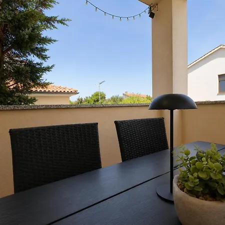Magdalena Apartamento Pula