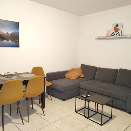 Magdalena Apartment *