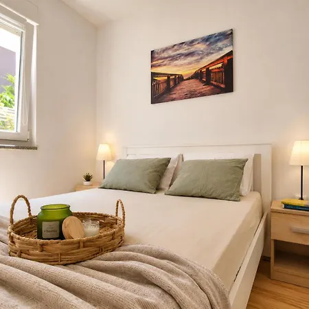 Magdalena Appartement Pula