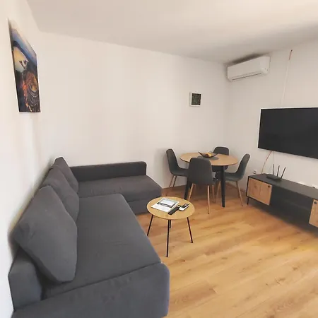 Magdalena Apartment Pula